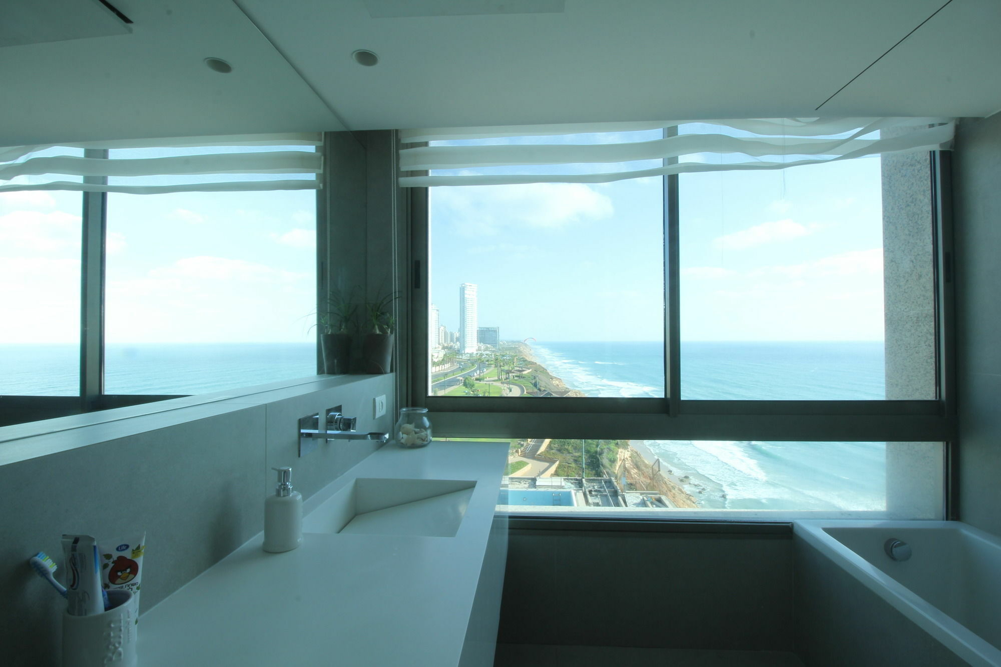 Sea Apartment Netanja Exteriér fotografie